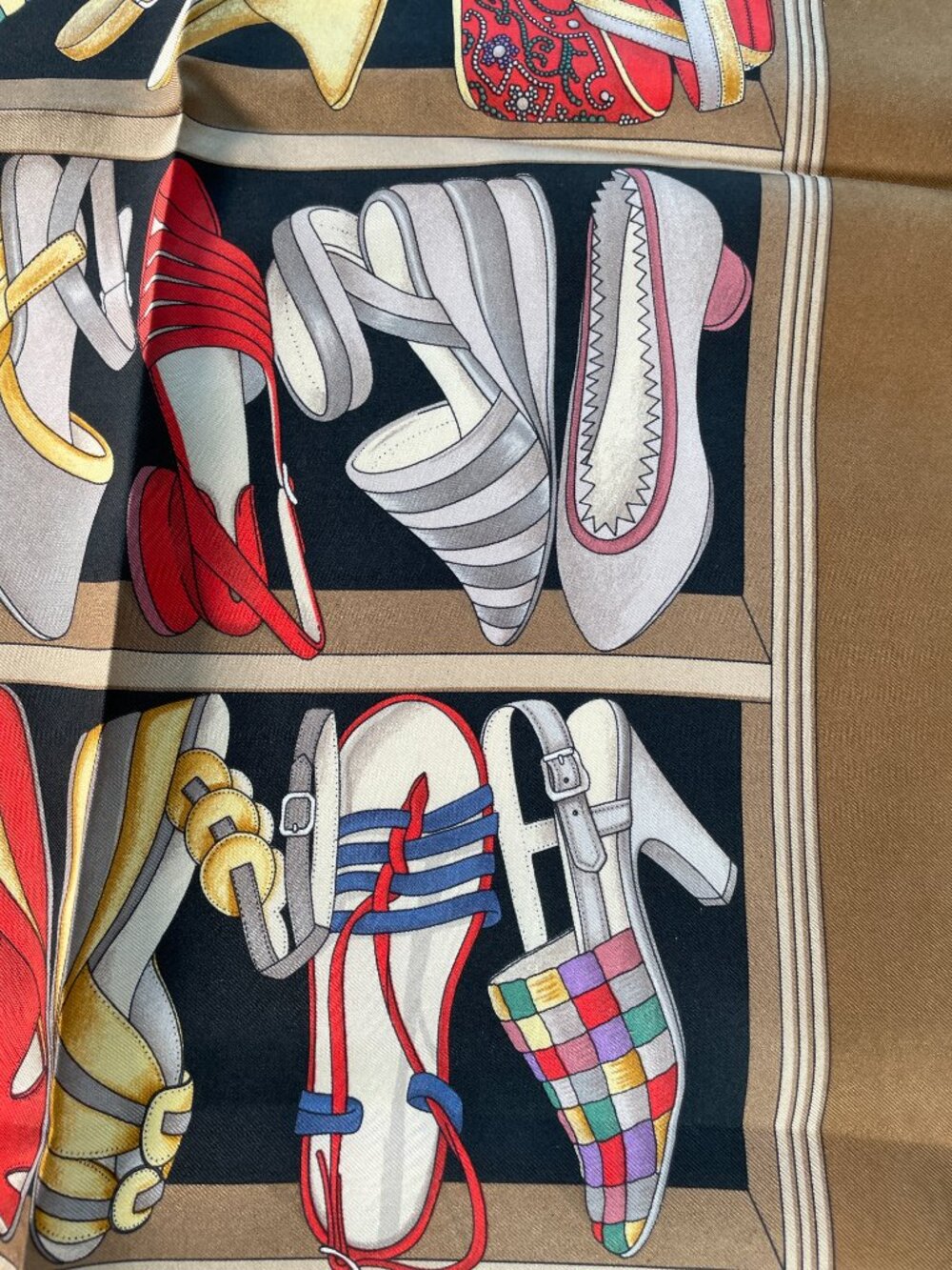 Vintage Salvatore Ferragamo Silk Scarf – Iconic Shoe Print - Picture 5 of 16
